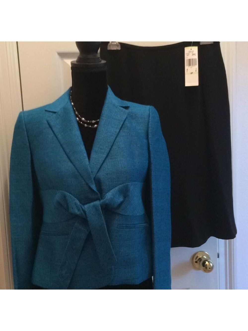 KASPER Black Skirt blue jacket suit cocktail formal special occasion dressy